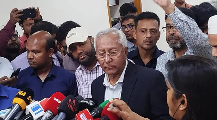 তৃতীয় ধাপের হালনাগাদের পর ভোটার বেড়ে দাঁড়াল ১২ কোটি ৭৬ লাখ