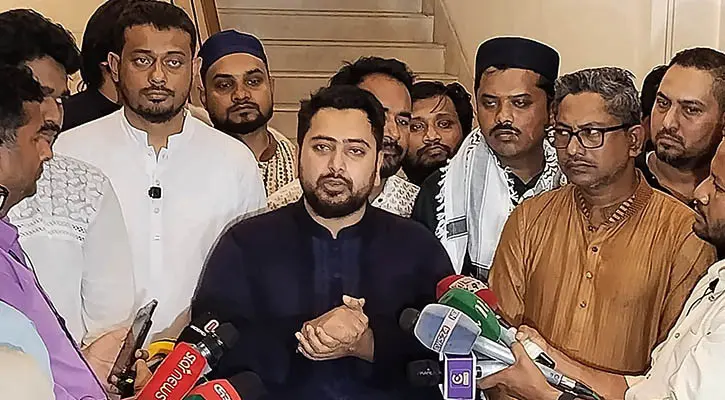 ইসলামী ব্যাংককে আবার এস আলমের হাতে দেওয়ার চেষ্টা করা হচ্ছে: নাহিদ ইসলাম