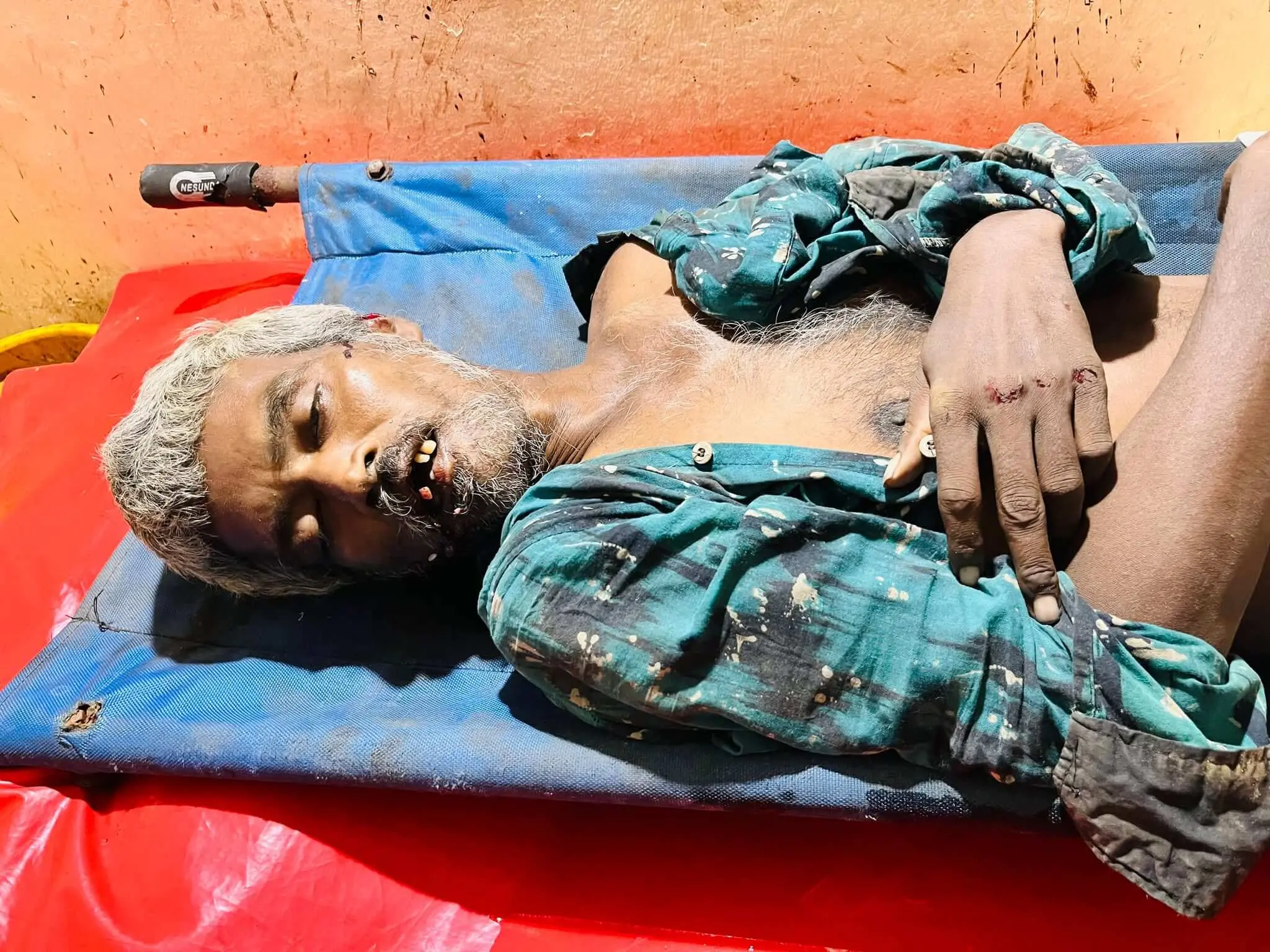 মিরসরাইয়ে সড়ক দুর্ঘটনায় অজ্ঞাত ব্যক্তি নিহত