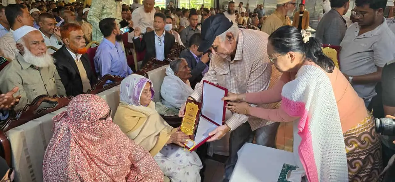 বান্দরবানে মিথ্যা মামলায় নির্যাতিত ৭৫০ বিএনপি নেতা-কর্মীকে রাজপুত্র সাচিং প্রু জেরীর সম্মাননা