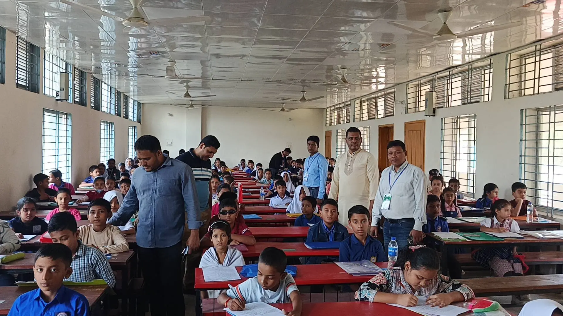 মিরসরাইয়ে জাগ্রত প্রতিভা মেধাবৃত্তি পরীক্ষা অনুষ্ঠিত