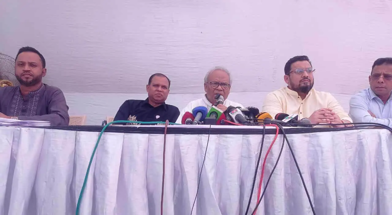 দলের দুঃসময়ে গণতন্ত্র ফেরানোর জন্য কাজ করেছেন মীর হেলাল - হাটহাজারীতে রুহুল কবির রিজভী