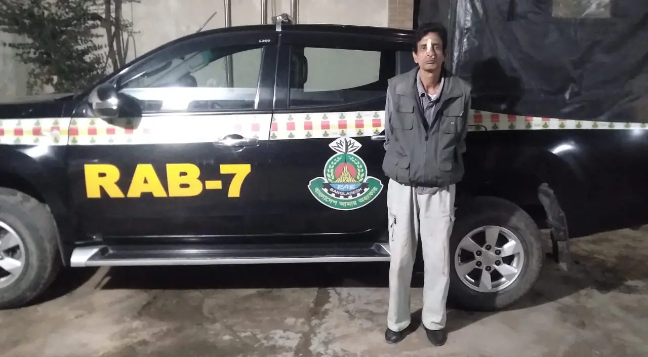 বিয়ের বৈঠকে তর্কাতর্কির জেরে ছুরিকাঘাতে যুবক খুন: ঘাতক গ্রেফতার, থানায় মামলা