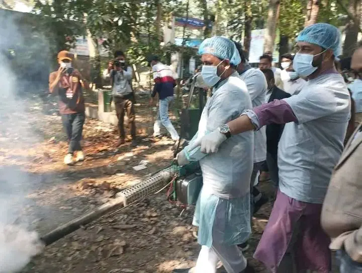 সীতাকুণ্ডে ডেঙ্গু মশা মোকাবেলায় জামায়াত প্রার্থী