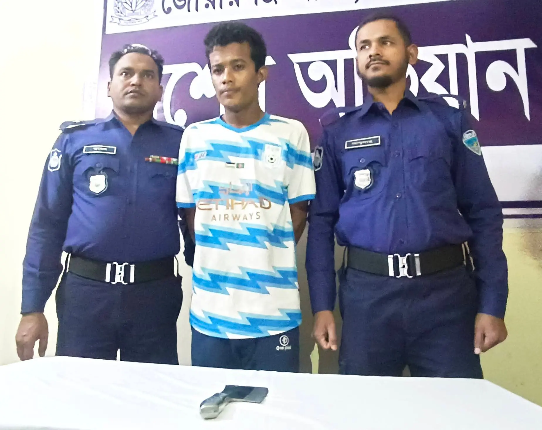 মীরসরাইয়ে 'জুলাই যোদ্ধা' তাহমিদ হত্যা মামলায় ছাত্রদল কর্মী গ্রেফতার