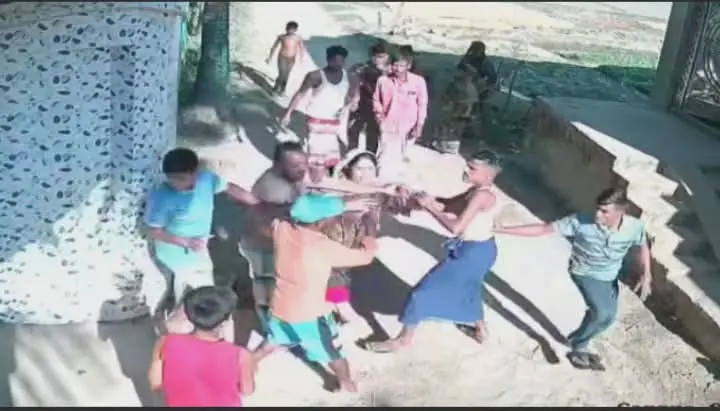চকরিয়ায় প্রবাসীকে হত্যাচেষ্টা: জমি দখলের চেষ্টায় হামলা ও লুটপাটের অভিযোগ