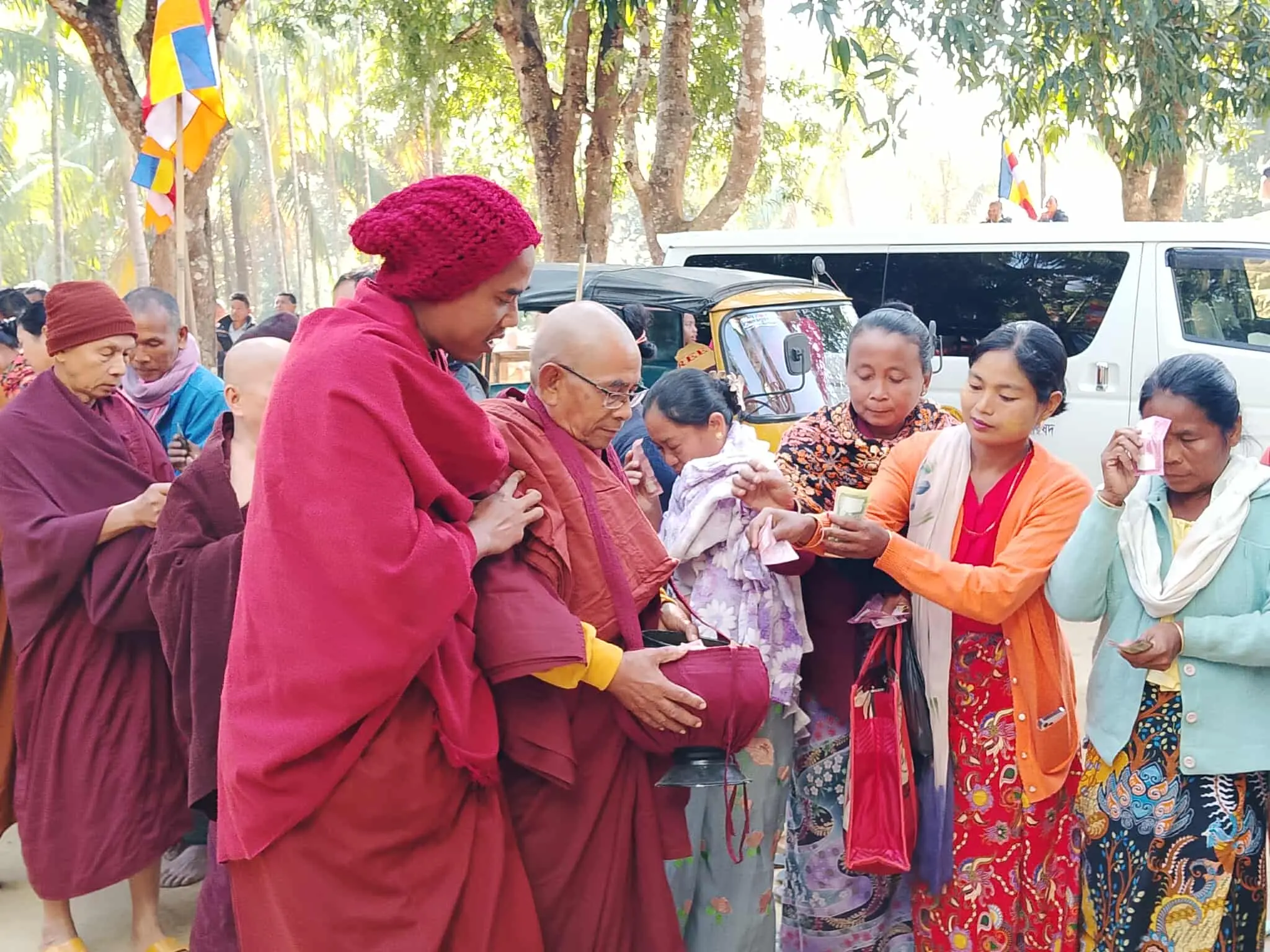 থানচিতে উপসম্পদা অনুষ্ঠান ও জনকল্যাণমূলক সেতুর পুণ্যোৎসর্গ