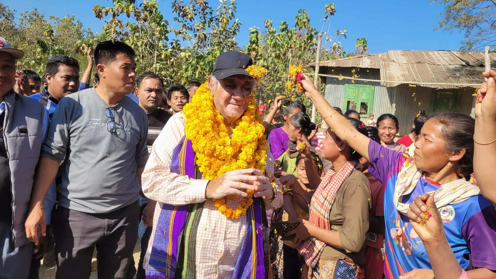 বান্দরবানের দুর্গম জনপদে সাচিংপ্রু জেরীর গণসংযোগ, উন্নয়নের প্রতিশ্রুতি