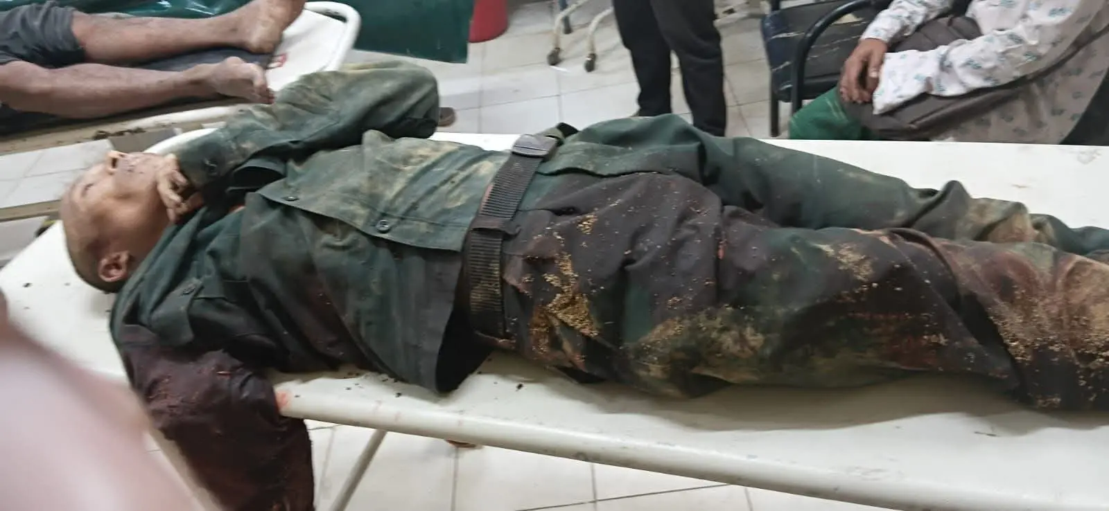 বান্দরবানে সেনাবাহিনীর সাথে জেএসএস এর গোলাগুলি- এক জেএসএস সন্ত্রাসী নিহত: ১টি এসএমজি,২টি ম্যাগজিন ও সরঞ্জাম উদ্ধার- আটক-১