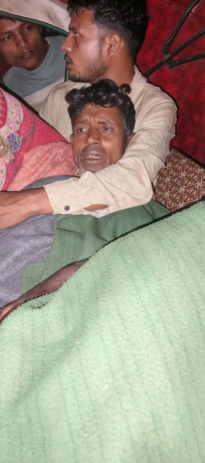 নাইক্ষ্যংছড়ি সীমান্তে স্থলমাইন বিস্ফোরণ একজনের পা" উড়ে গেছে
