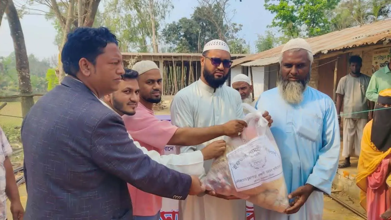 দেড় শতাধিক পরিবারকে ইফতার সামগ্রী দিল চুন্নাপাড়া প্রবাসী উন্নয়ন ফাউন্ডেশন