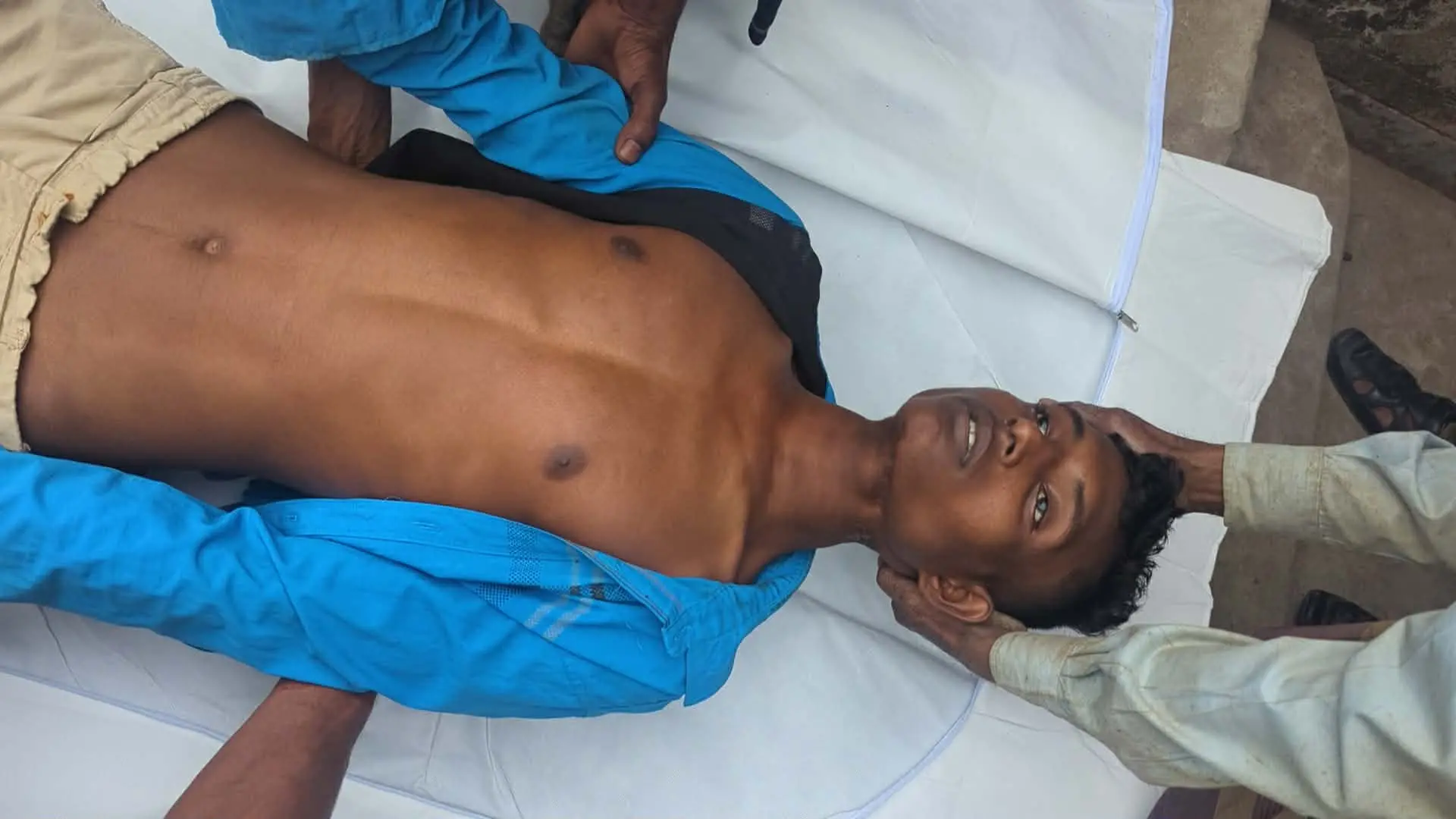 হাটহাজারীতে শ্রমিকের ঝুলন্ত মরদেহ উদ্ধার