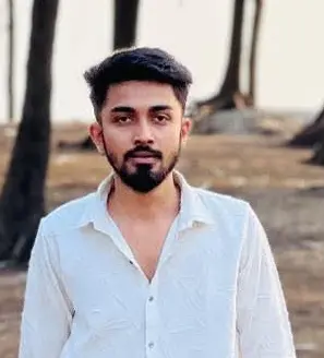চকরিয়ায় প্রকাশ্যে ছুরিকাঘাত: পিতা-পুত্র গুরুতর আহত