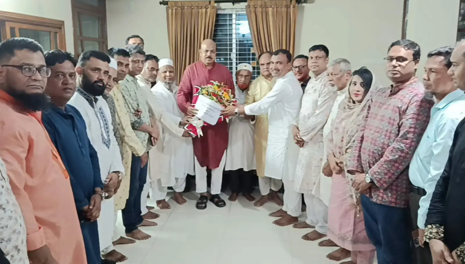 এমপি লায়ন অধ্যাপক মোহাম্মদ আসলাম চৌধুরীর সাথে সীতাকুণ্ড সমিতি চট্টগ্রামের নেতৃবৃন্দের সৌজন্য সাক্ষাৎ ও শুভেচ্ছা বিনিময়