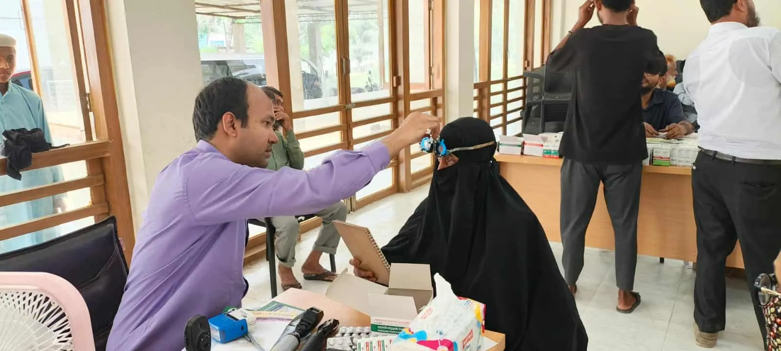 লামায় উপজেলা প্রশাসনের উদ্যোগে ফ্রি চক্ষু চিকিৎসা ক্যাম্প অনুষ্ঠিত