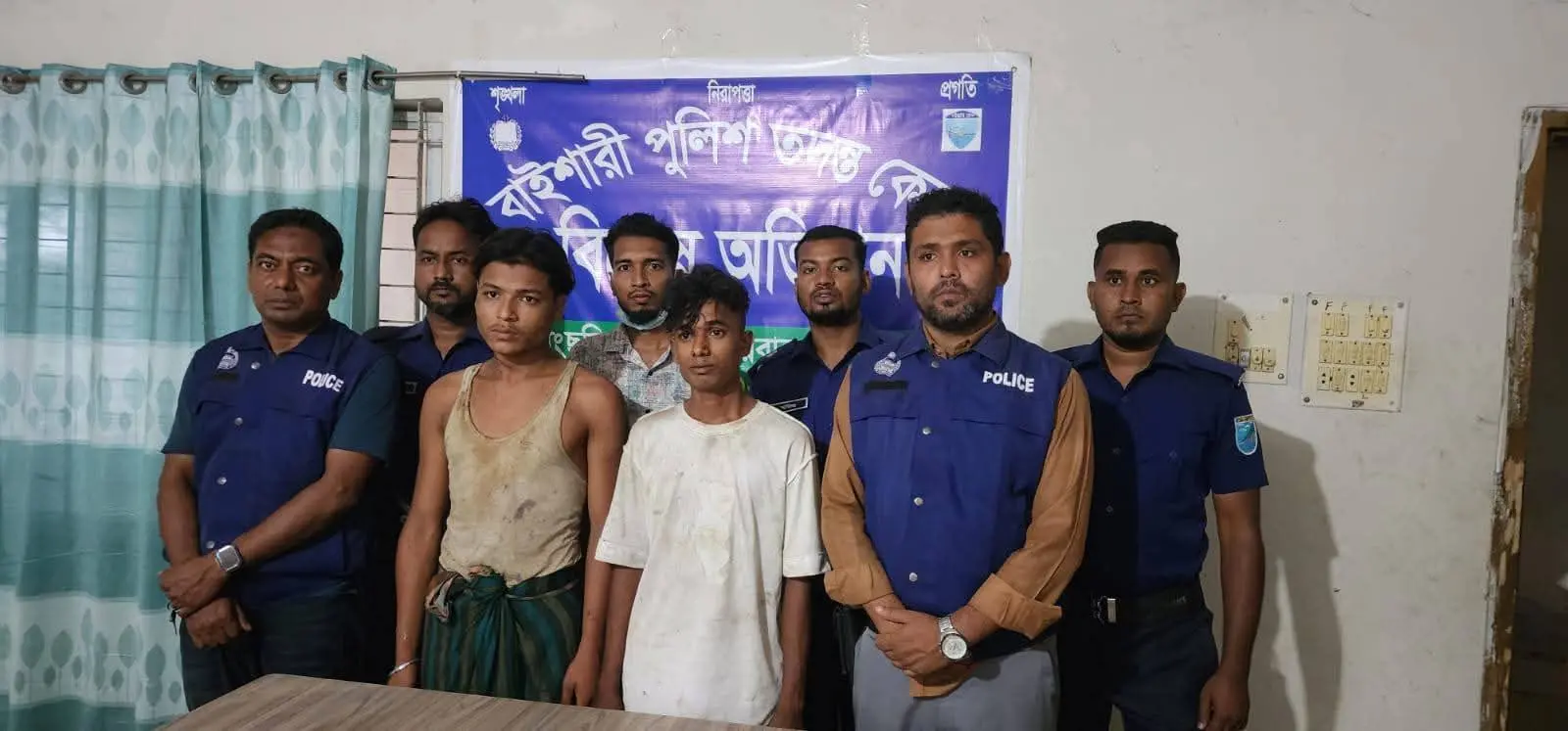 নাইক্ষ‍্যংছড়ির বাইশারীর রাবার বাগান থেকে অপহর হওয়া,৩ শ্রমিক বন্দিশালা থেকে পালিয়ে এসেছে