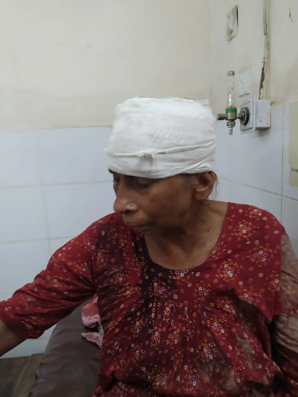 বাঁশখালীর পশ্চিম পূঁইছড়ি এলাকায় বিধবার উপর হামলা, আহত-৩