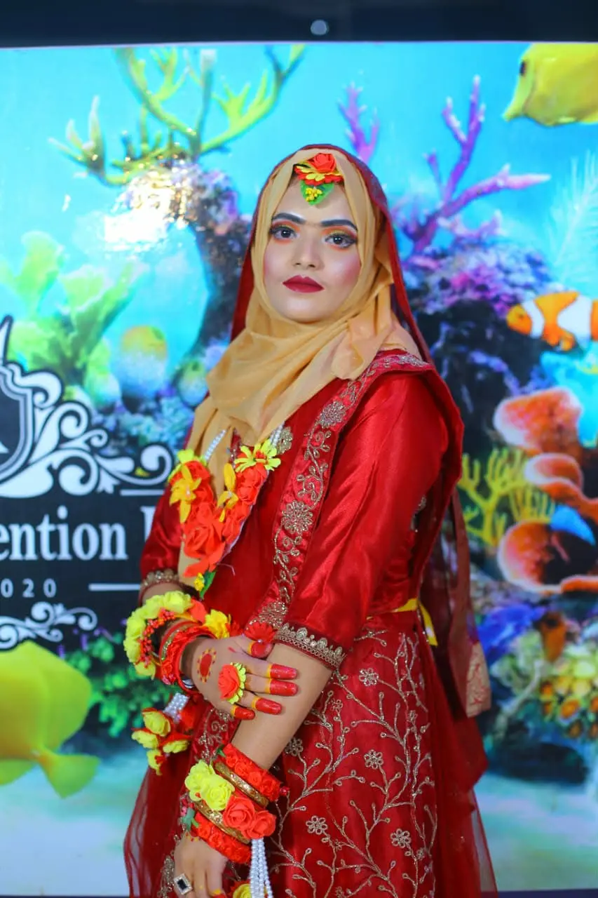 আনোয়ারায় গৃহবধূর ঝুলন্ত লাশ উদ্ধার; পরিবারের দাবি হত্যা, স্বামী পলাতক
