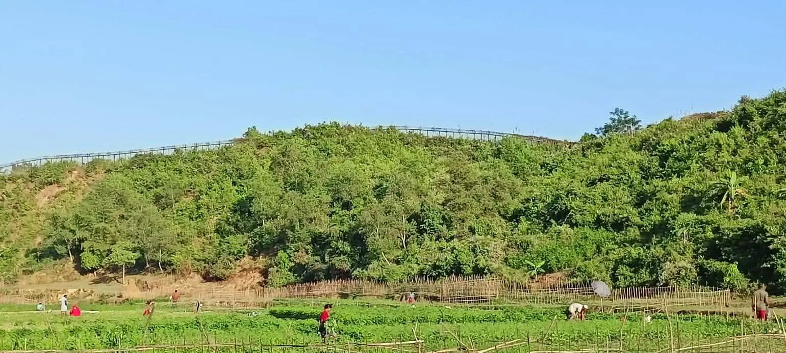 নাইক্ষ্যংছড়ির তমব্রু সীমান্তের বিপরীতে মিয়ানমার অংশের রাইট ক্যাম্প এলাকা থেকে, ৩ দফায় বিদ্রোহিদের গোলাগুলি আওয়াজ শুনতে পেল সীমান্তের মানুষ