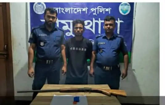 রামুতে পুলিশের অভিযানে দেশীয় বন্দুক ও ইয়াবাসহ ডাকাত সেলিম গ্রেপ্তার 