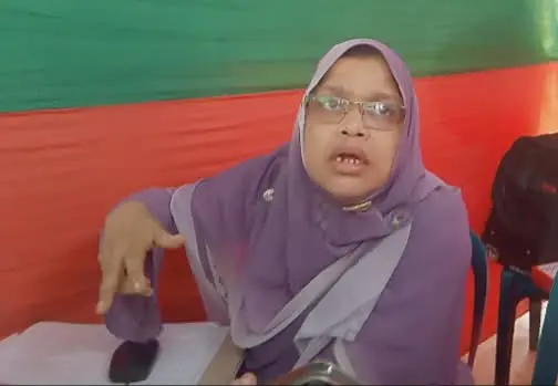 'আমি কর্মকর্তা নই, কর্মকুত্তা; ভূমি সেবা নয়, ফেঁজা মেলা': চিরিংগা ইউনিয়ন উপ-সহকারী ভূমি কর্মকর্তা খালেদা বেগম