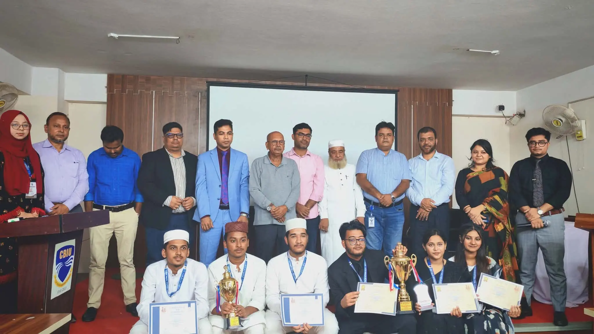 কক্সবাজার ইন্টারন্যাশনাল ইউনিভার্সিটিতে আঞ্চলিক বিতর্ক প্রতিযোগিতা
