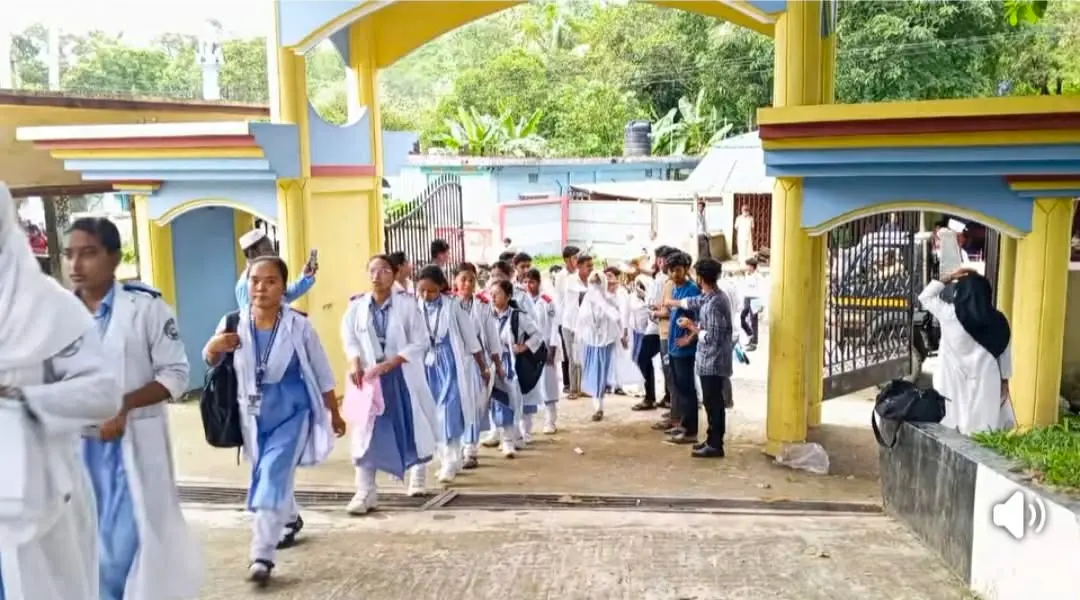 লামায় উৎসবমুখর পরিবেশে এইচএসসি পরীক্ষায় অংশ নিচ্ছে ১০৩১ পরীক্ষার্থী