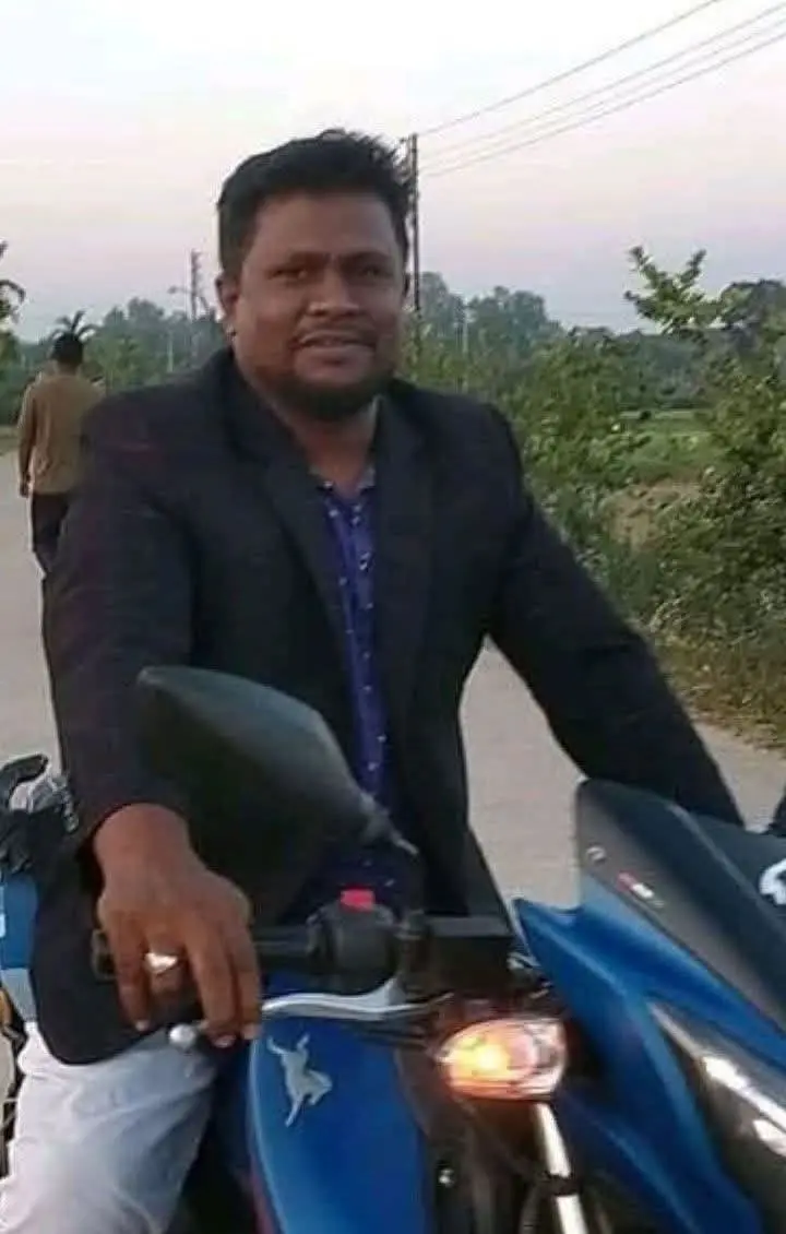 হাটহাজারীতে মেয়ের সামনে বাবাকে কুপিয়ে হত্যা,লাশ উদ্ধার