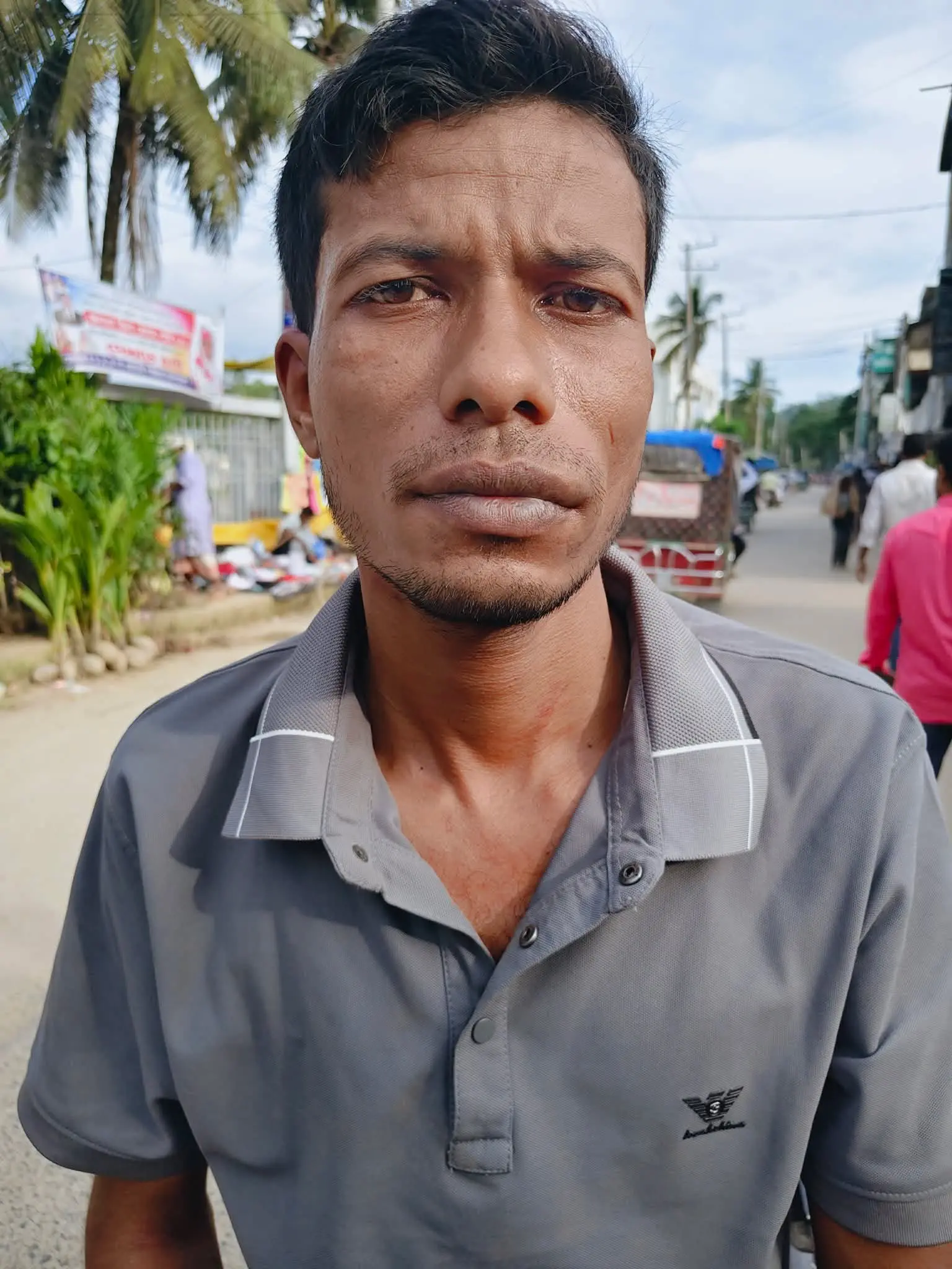 লামায় পাওনা টাকা চাওয়ায় হামলা ও ছিনতাইয়ের অভিযোগ