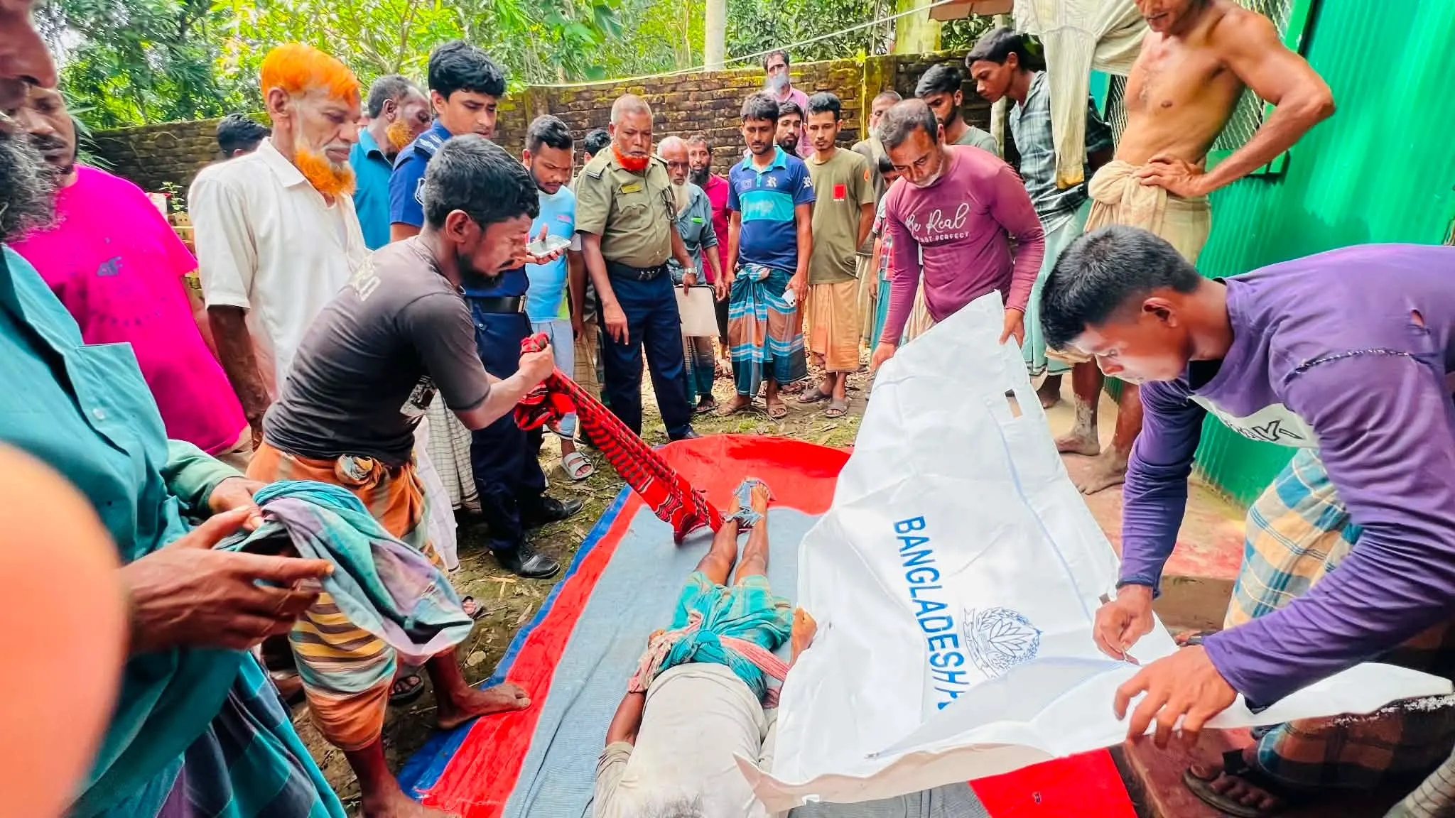 ফটিকছড়িতে ছেঁড়া বিদ্যুতের তারে প্রাণ গেল কৃষকের