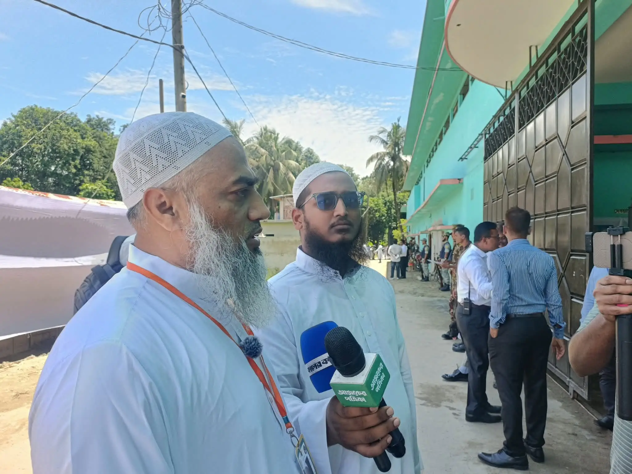 জোট নয়, ইসলামের স্বার্থে প্রধানমন্ত্রীর সঙ্গে আলোচনা: ইসলামাবাদী