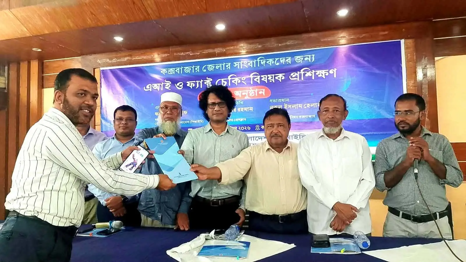 ফ্যাসিবাদের আমলে মানুষকে গুম করার আগে সংবাদ গুম করা হতো: পিআইবির মহাপরিচালক