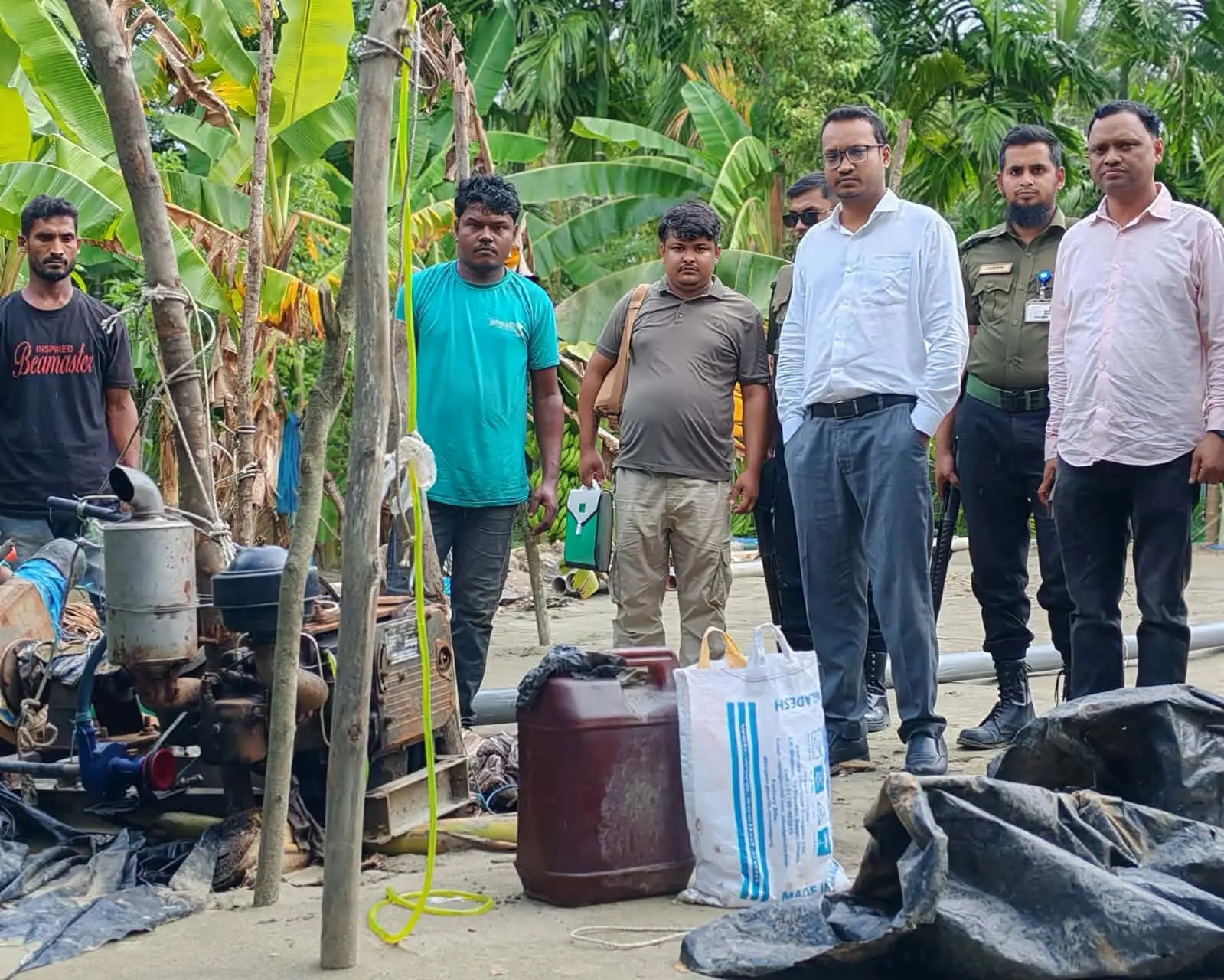 মাতামুহুরীতে ভ্রাম্যমাণ আদালতের অভিযান, শ্যালো মেশিন জব্দ ও জরিমানা