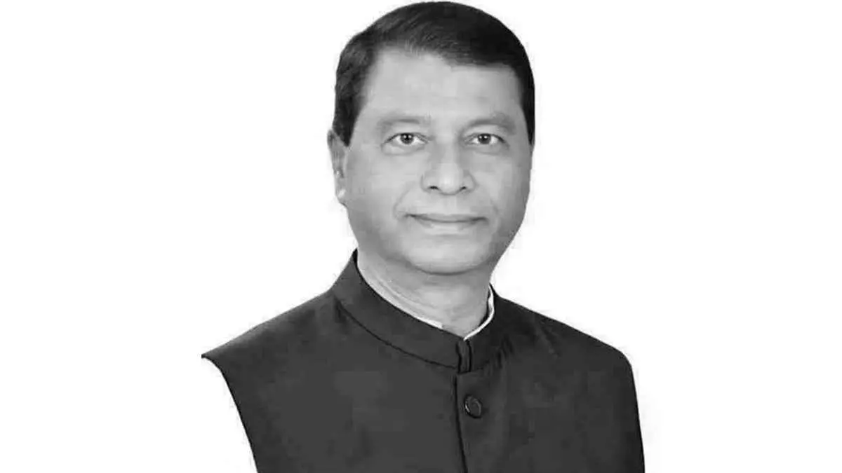 সাবেক শ্রম প্রতিমন্ত্রী নজরুল ইসলাম মারা গেছেন