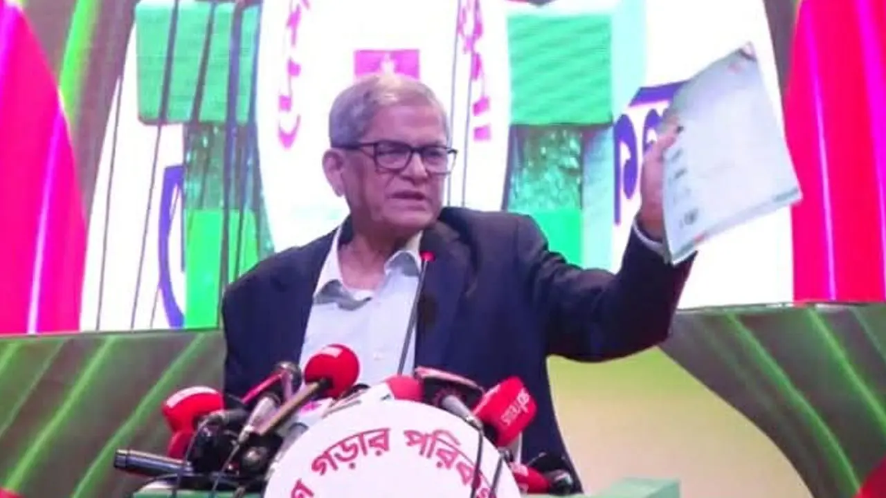 একটা গোষ্ঠী ধর্মের নামে দেশে বিভাজন সৃষ্টি করতে চায় : ফখরুল ইসলাম