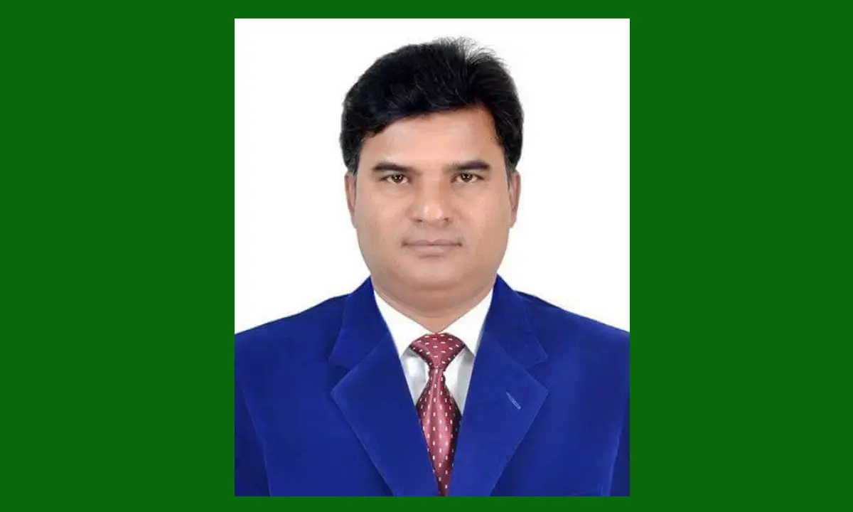 বাঁশখালীতে স্বতন্ত্র প্রার্থী হতে চেয়ারম্যান পদে ইস্তফা দিলেন লেয়াকত আলী