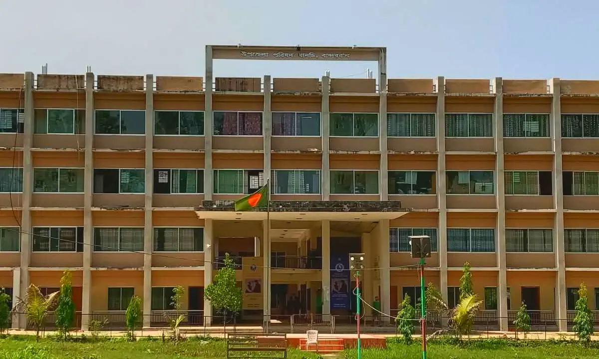 থানচিতে দুর্যোগ মোকাবিলায় কন্ট্রোল রুম চালু, ১৫টি আশ্রয়কেন্দ্র প্রস্তুত