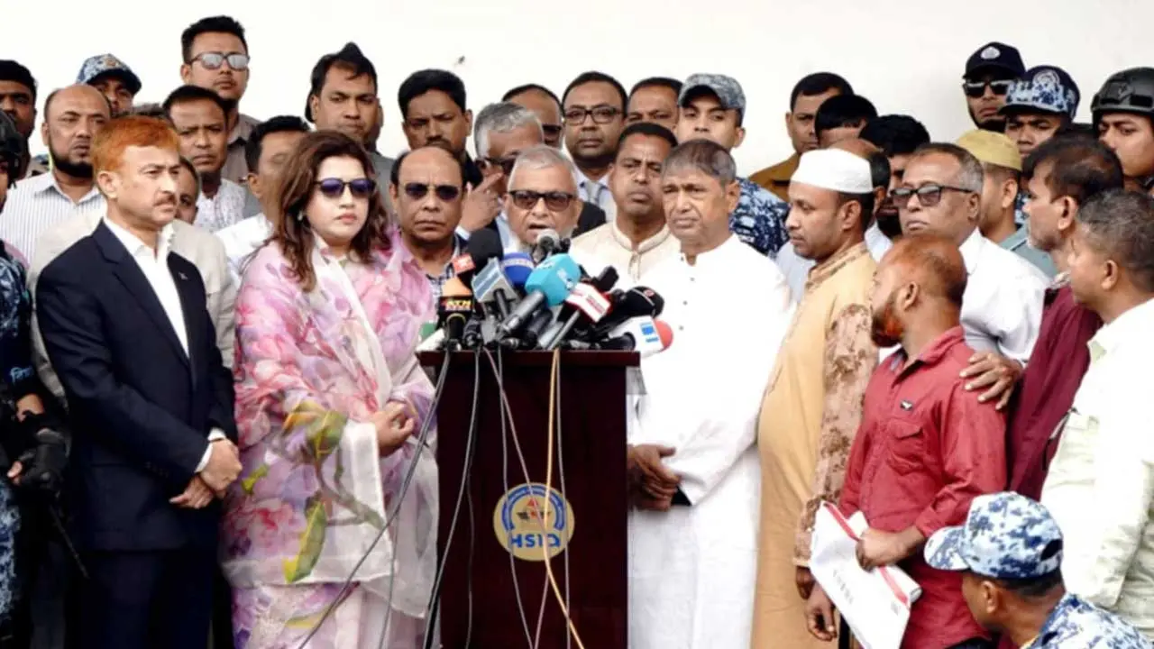 মধ্যপ্রাচ্যের যুদ্ধে প্রাণ গেছে ৫ বাংলাদেশির : পররাষ্ট্র প্রতিমন্ত্রী