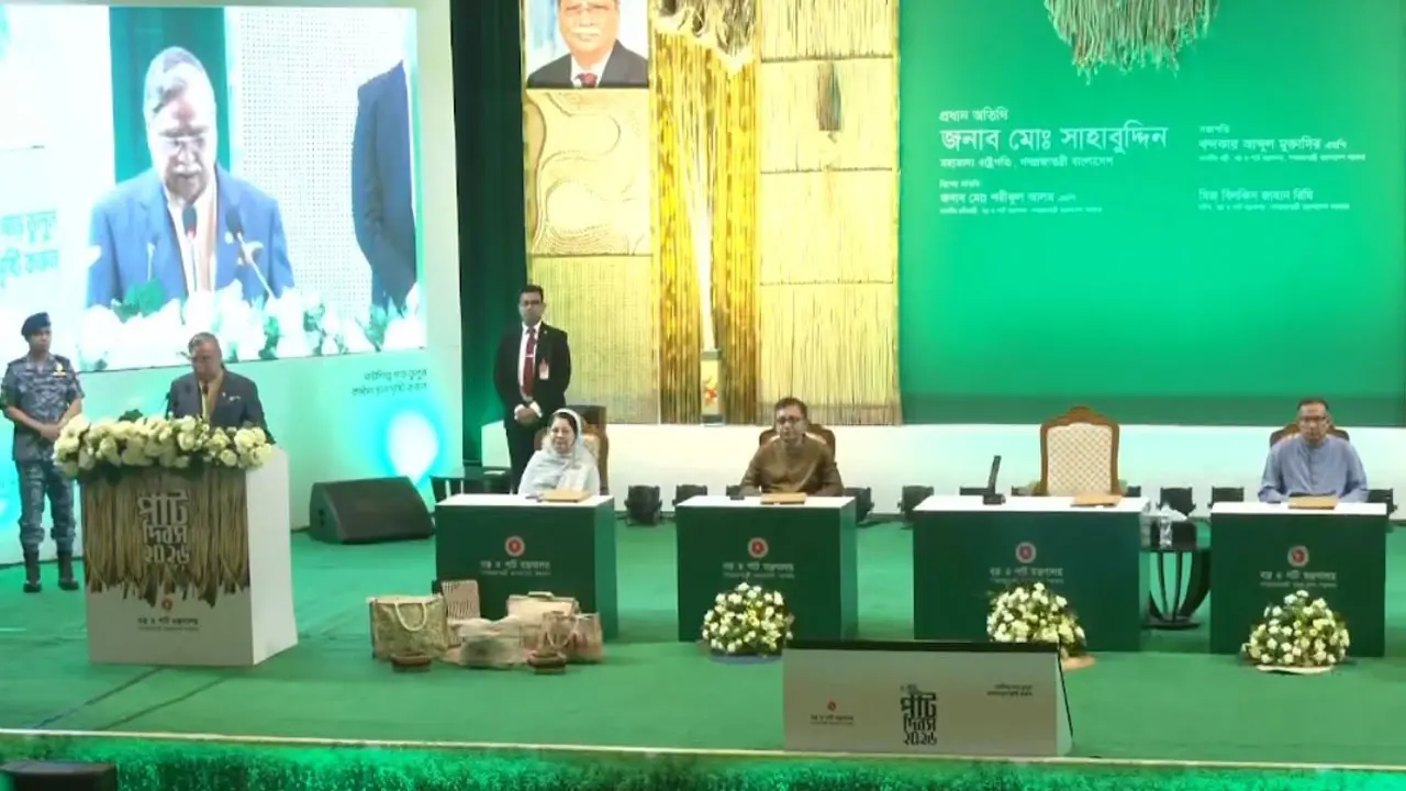 হাজারো প্রাণের বিনিময়ে গণতন্ত্রের ধারায় ফিরেছে বাংলাদেশ : রাষ্ট্রপতি