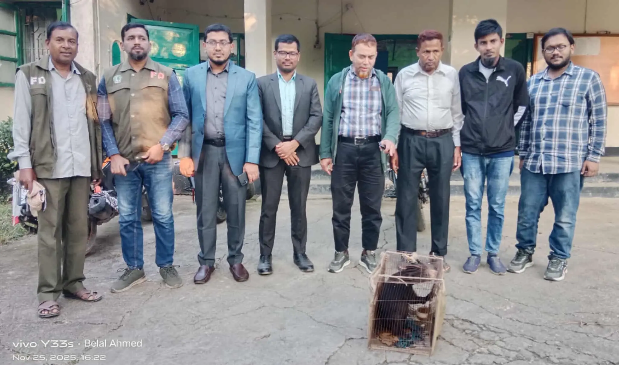 আলীকদমে বিপন্ন প্রজাতির ভাল্লুক ছানা উদ্ধার