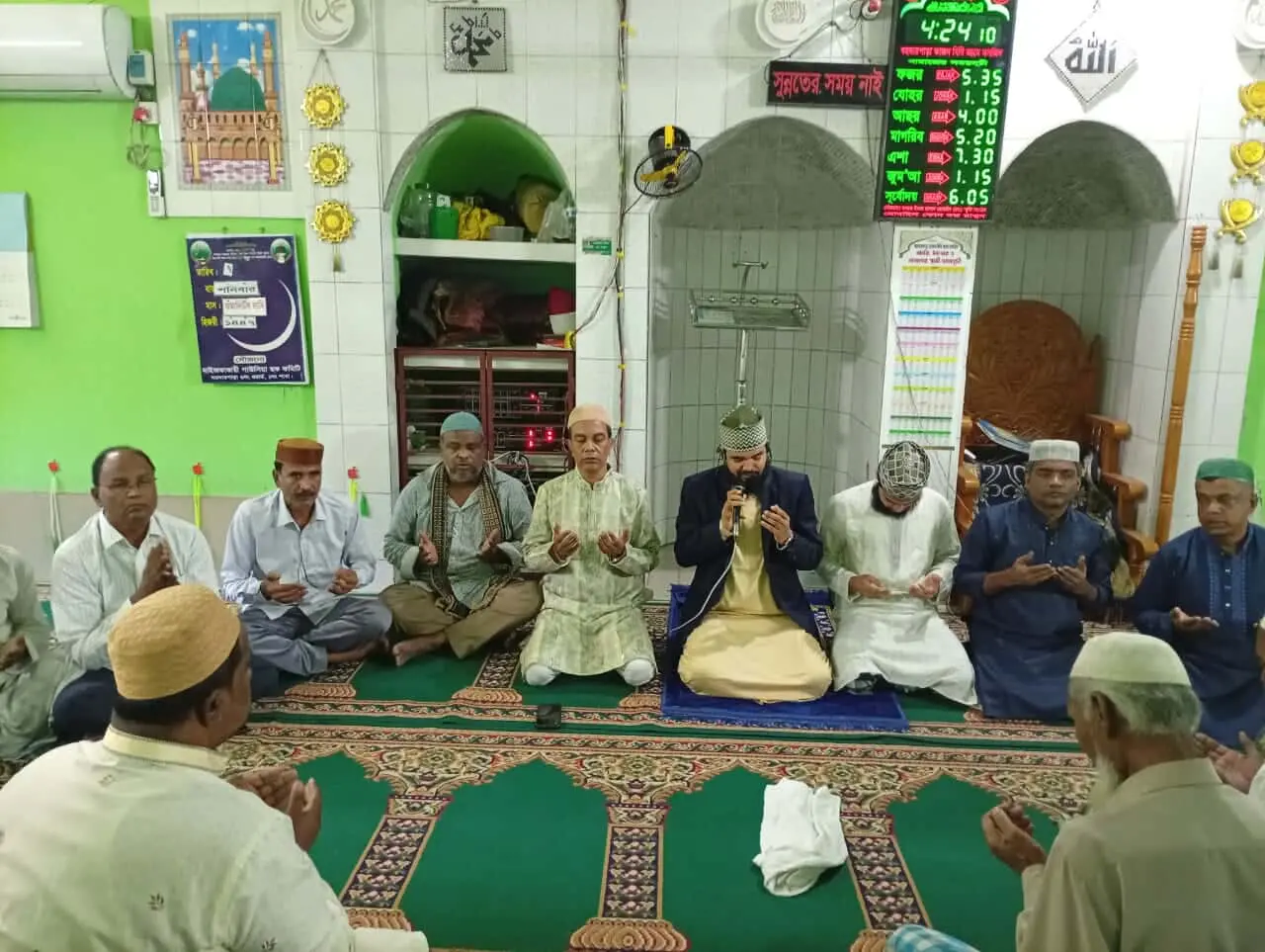 খালেদা জিয়ার রোগমুক্তি কামনায় বোয়ালখালী বহদ্দারপাড়া বিএনপির দোয়া মাহফিল