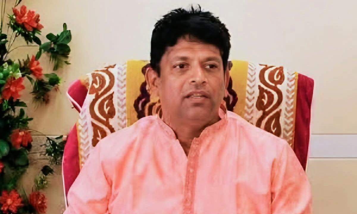 আদালতের নির্দেশে ২৩ মাস পর স্বপদে ফিরলেন ভূজপুর বাগান বাজার ইউপি চেয়ারম্যান সাজু