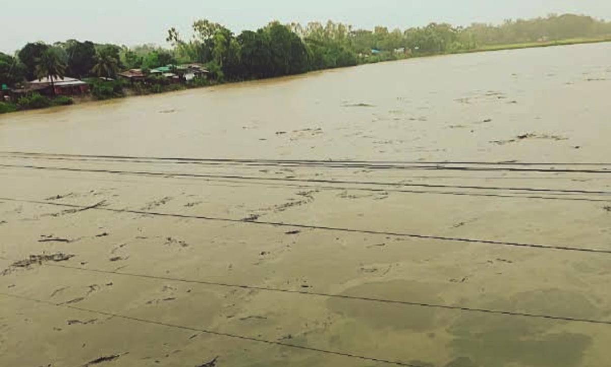 চকরিয়া নিম্নাঞ্চলে জলাবদ্ধতা, আকস্মিক বন্যার ঝুঁকি