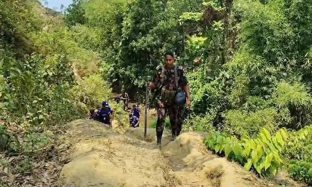টেকনাফে অপহরণ ও পাচার আতংক, সন্ধ্যা নামলেই ঘরে ফেরার তাড়া