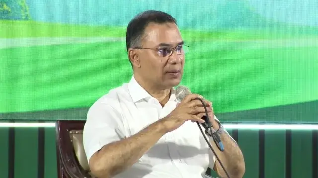 বাবা-মাকে হারানো এতিম পাঁচ কন্যার পাশে প্রধানমন্ত্রী