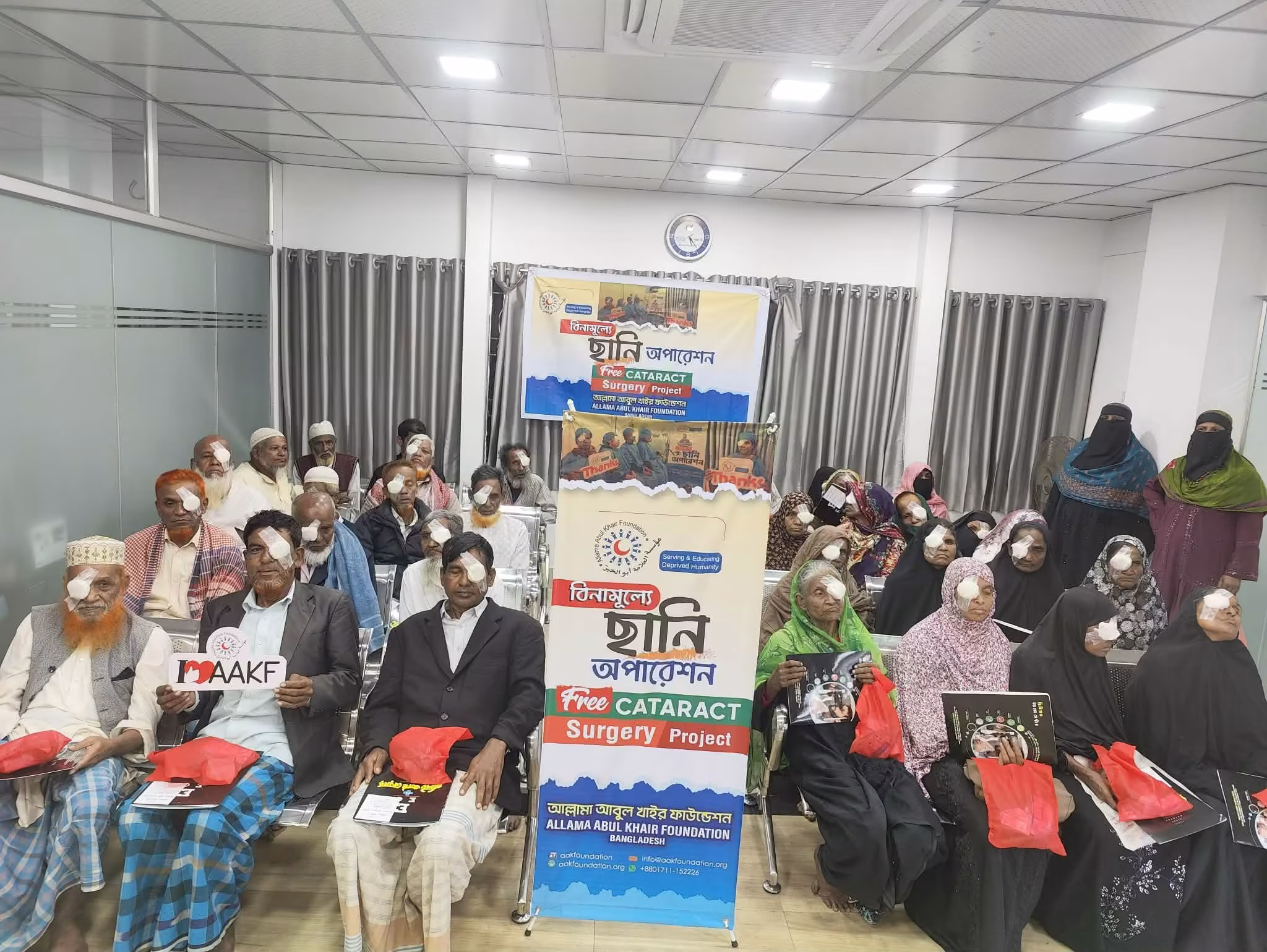 আনোয়ারা ও পেকুয়ায় ৪ হাজার রোগীকে চিকিৎসাসেবা, ৩৪০ জনের ছানি অপারেশন