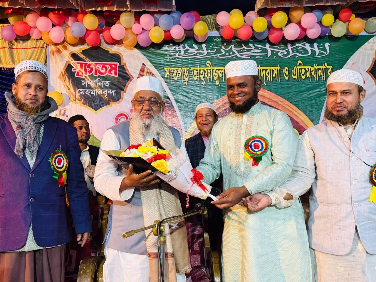 সাতকানিয়ায় মাহফিলে শাহজাহান চৌধুরী: কোরআনের শিক্ষা না থাকায় আধিপত্যবাদ বাড়ছে
