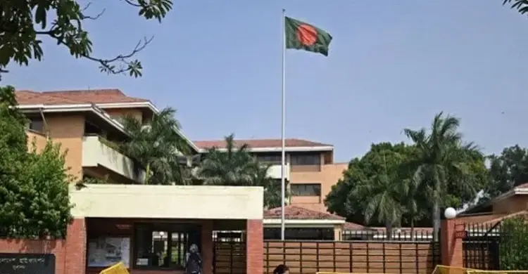 দিল্লিতে বাংলাদেশের হাইকমিশনারকে হুমকি