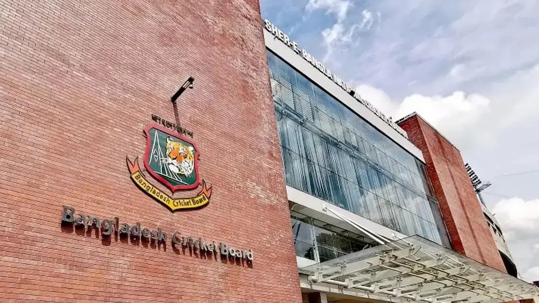 বিপিএল ফিক্সিং কাণ্ডে শাস্তি পেলেন ক্রিকেটারসহ ৪ জন