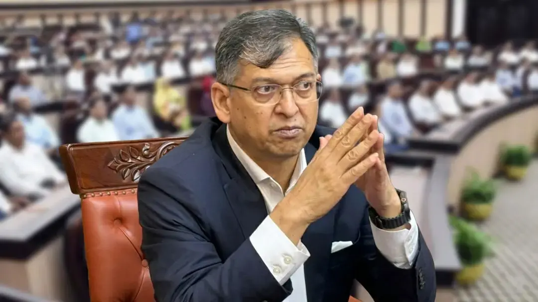 ১০ হাজার অস্ত্র উদ্ধারে ডিসিদের কঠোর নির্দেশ